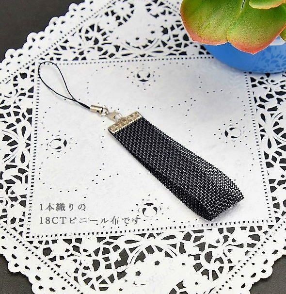 クロスステッチキットと刺繍材料が揃うお店・クロスステッチ館