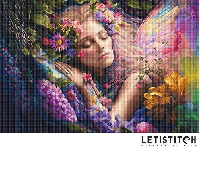 クロスステッチキットと刺繍材料が揃うお店・クロスステッチ館