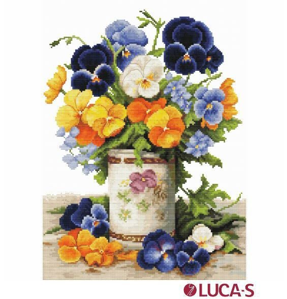 クロスステッチキットと刺繍材料が揃うお店・クロスステッチ館